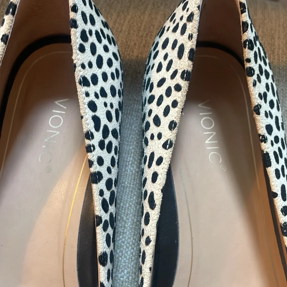 SOLD!!!VIONIC flats size 10, EUC! - Picture 4 of 10